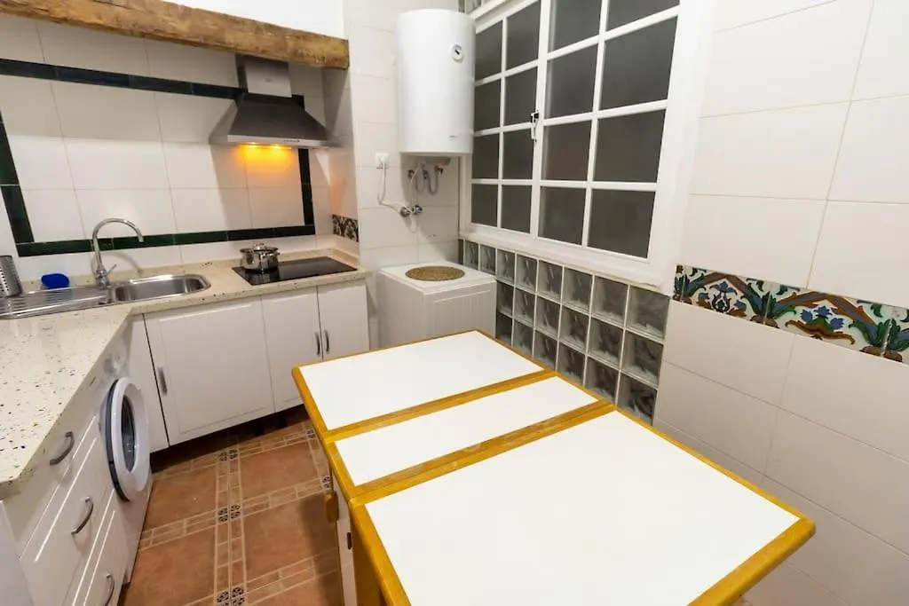 Simplyhosted Casa De La Catedral Apartment Cadiz